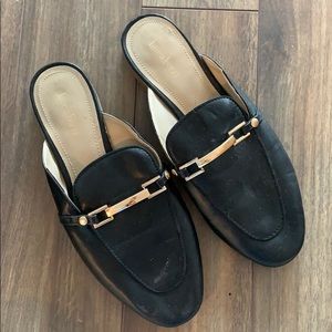 COPY - 🌺 Black mules with gold detail size 9